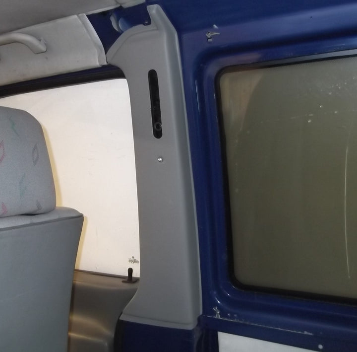 DUBPLASTICS VW T4 Transporter Kit de doublure en plastique pour pilier B (gris)