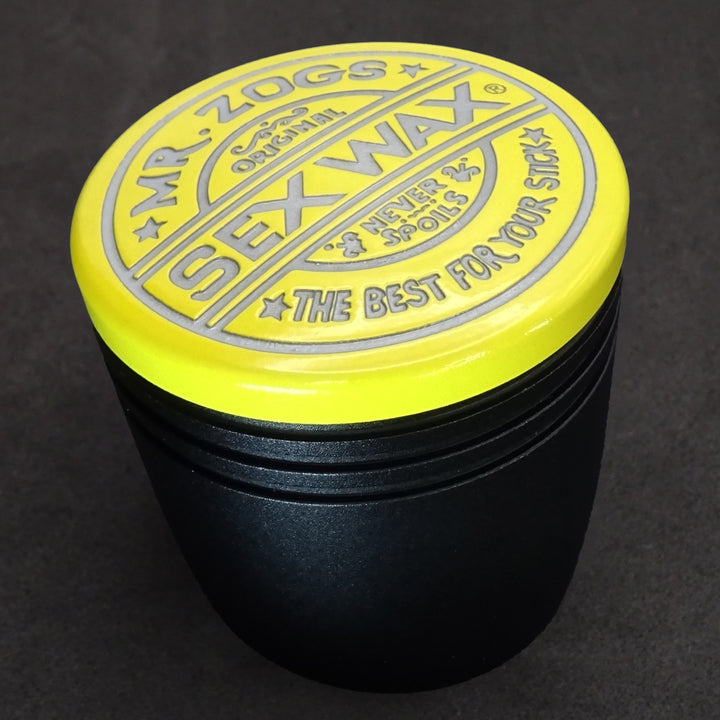 VW Transporter T5 T5.1 T6 Aluminium Gear Knob - Black base, Colour and clear coated caps