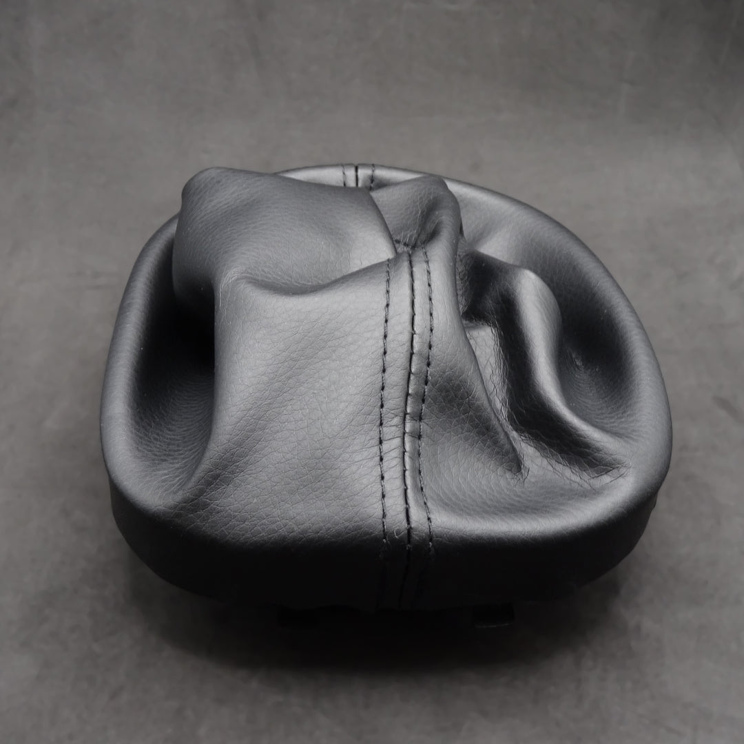 Exeude Gaiter Mk3 Caddy 2004-2015